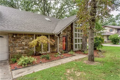 3220 Village Rd, Fort Smith, AR 72903 photo 2