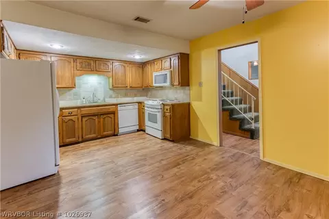 3220 Village Rd, Fort Smith, AR 72903 photo 9