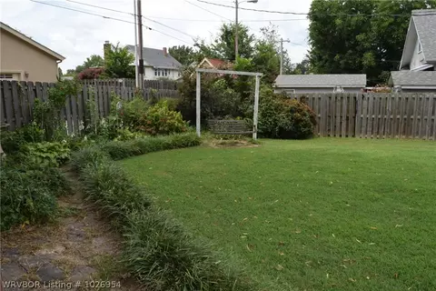 904 S 26th St, Fort Smith, AR 72901 photo 23