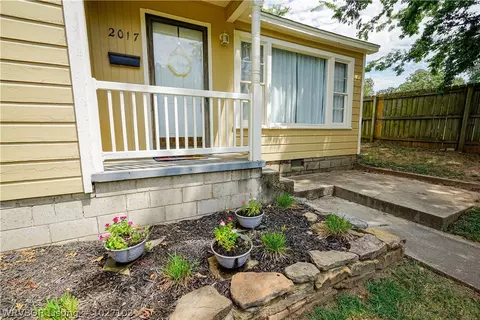 2017 S W St, Fort Smith, AR 72901 photo 3