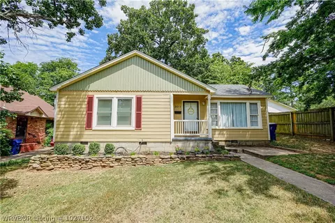 2017 S W St, Fort Smith, AR 72901 photo 1