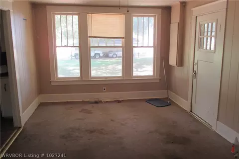1113 Main St, Paris, AR 72855 photo 6