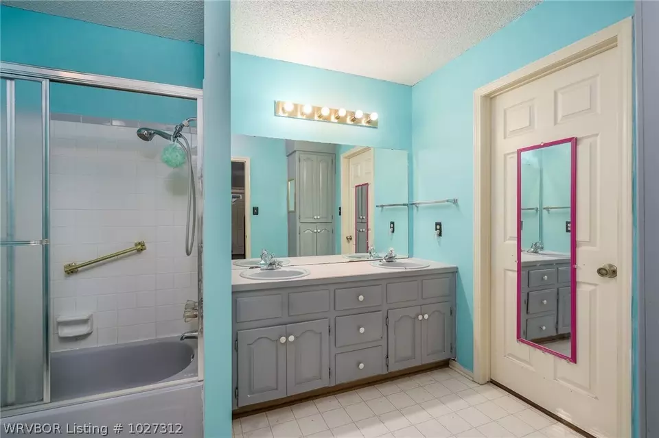  1800 Oakview Dr, Lavaca, AR 72941 photo 22