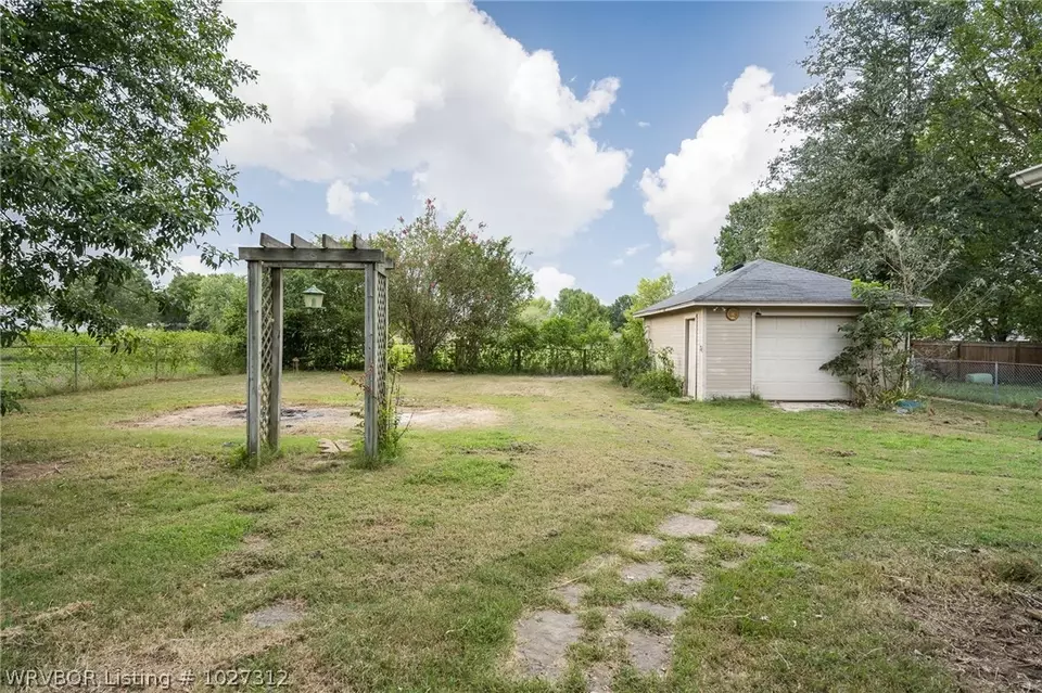  1800 Oakview Dr, Lavaca, AR 72941 photo 23