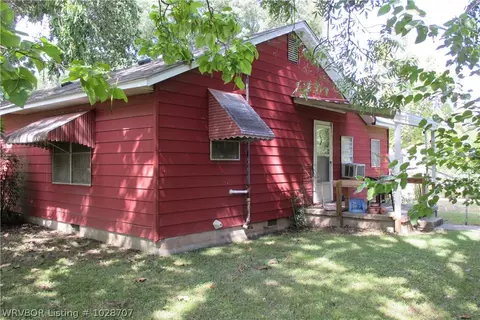 1210 Academy St, Paris, AR 72855 photo 18