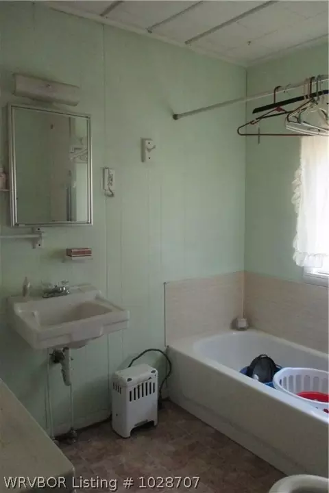 1210 Academy St, Paris, AR 72855 photo 16