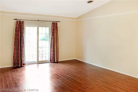 6409 Dallas St, Fort Smith, AR 72903 photo 2