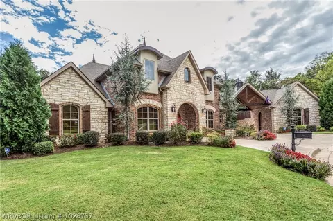 4704 Chestnut Way, Fort Smith, AR 72903 photo 2