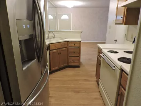 3301 S 68th Cir, Fort Smith, AR 72903 photo 9