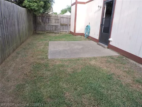 3301 S 68th Cir, Fort Smith, AR 72903 photo 21