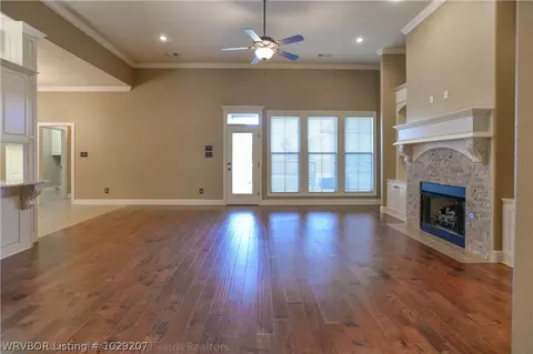 12507 Dunston Dr, Fort Smith, AR 72916 photo 2
