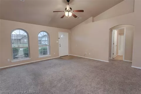 311 Apple Valley Dr, Fort Smith, AR 72908 photo 2
