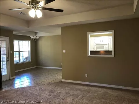 9709 E Pointe Dr, Fort Smith, AR 72903 photo 4
