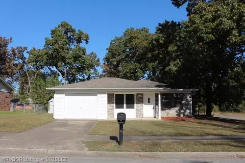 2 Homestead Ter, Fort Smith, AR 72904 photo 2