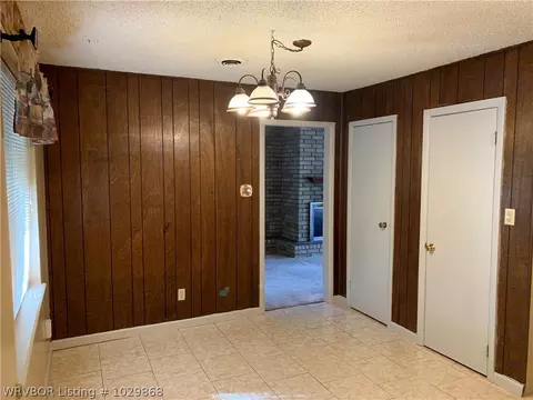 8904 Gary St, Fort Smith, AR 72903 photo 10