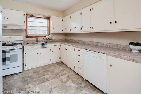 3013 Independence St, Fort Smith, AR 72901 photo 8