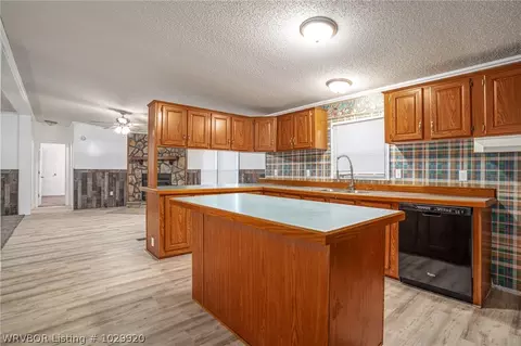 5026 Country Aire Loop, Hackett, AR 72937 photo 9