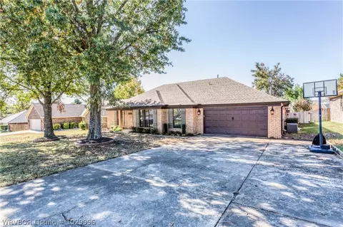 5200 S 92nd St, Fort Smith, AR 72903 photo 2