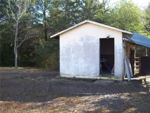 2515 Reeves Rd, Hackett, AR 72937 photo 6