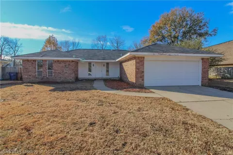 1316 Mesa, Fort Smith, AR 72908 photo 1