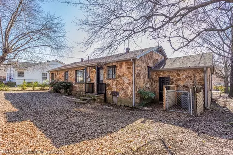 3901 S Q St, Fort Smith, AR 72903 photo 16