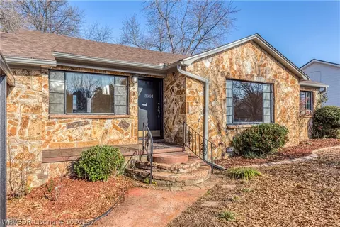 3901 S Q St, Fort Smith, AR 72903 photo 1