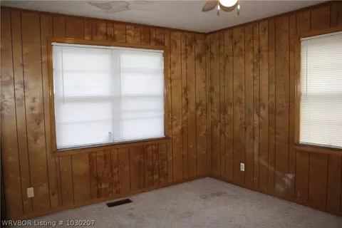 209 S 10th St, Paris, AR 72855 photo 10