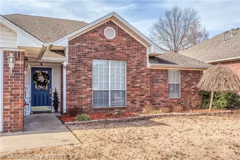 6312 Fallstone Rd, Fort Smith, AR 72916 photo 2