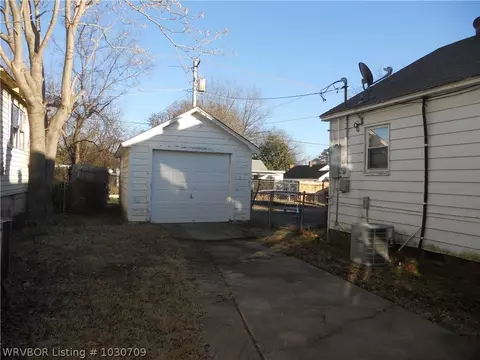 1416 N 38th St, Fort Smith, AR 72904 photo 9
