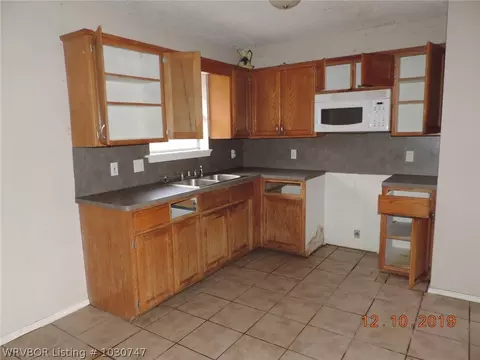 809 12th St, Ozark, AR 72949 photo 2