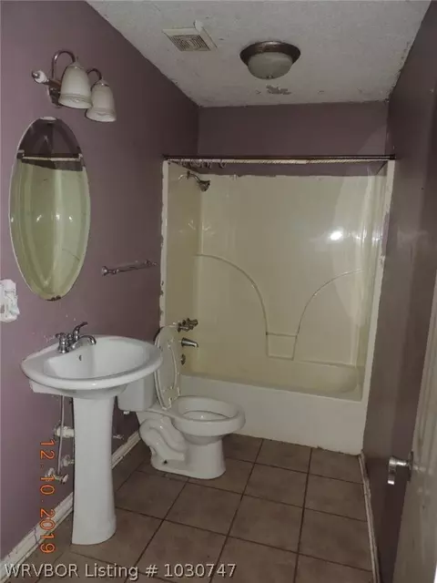 809 12th St, Ozark, AR 72949 photo 4
