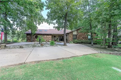 11011 Hunters Point Rd, Fort Smith, AR 72903 photo 2