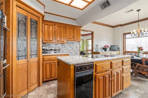11011 Hunters Point Rd, Fort Smith, AR 72903 photo 9