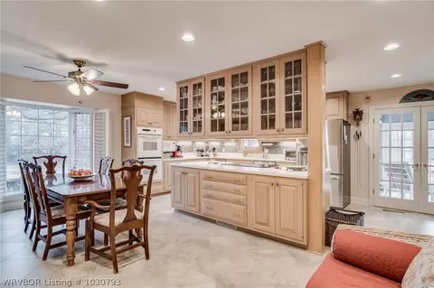 2419 Wyndermere Way, Fort Smith, AR 72903 photo 10