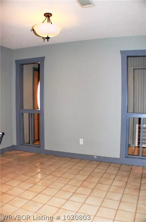 4828 Country Aire Rd, Hackett, AR 72937 photo 4