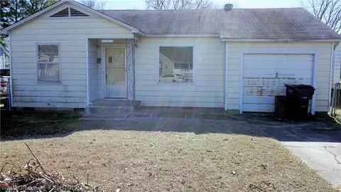 4004 Johnson St, Fort Smith, AR 72904 photo 1