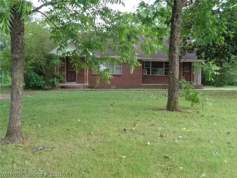 2203 Commercial St, Ozark, AR 72949 photo 1