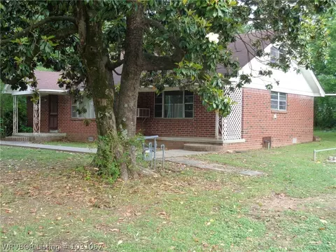2203 Commercial St, Ozark, AR 72949 photo 3