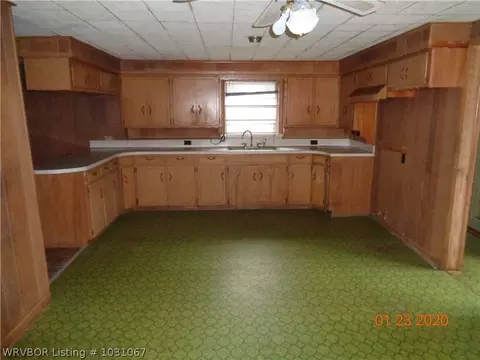 2203 Commercial St, Ozark, AR 72949 photo 7
