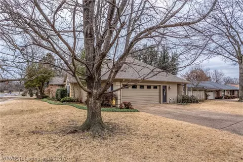 2505 S 46th St, Fort Smith, AR 72903 photo 4