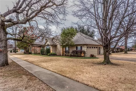 2505 S 46th St, Fort Smith, AR 72903 photo 3