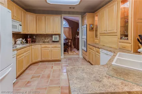 2505 S 46th St, Fort Smith, AR 72903 photo 11