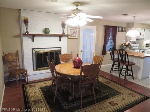 6208 Gary Ln, Fort Smith, AR 72903 photo 4