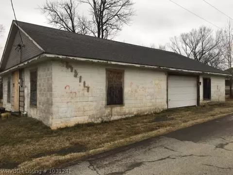 202 Houston St, Lavaca, AR 72941 photo 3