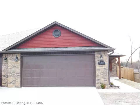 1202 Springhill Rd, Barling, AR 72923 photo 2