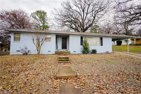 2109 Atlanta St, Fort Smith, AR 72901 photo 1