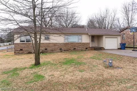 4320 S 25 St, Fort Smith, AR 72901 photo 1