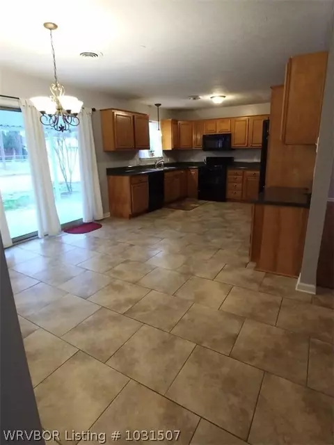 8124 S 22nd Ter, Fort Smith, AR 72908 photo 6