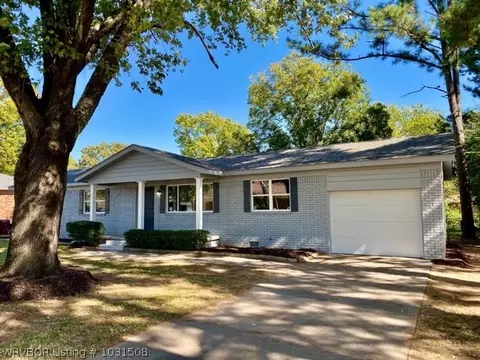 8305 Holly Ave, Fort Smith, AR 72908 photo 1