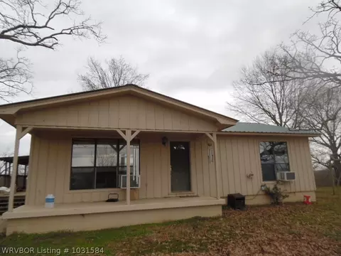 255 Baxley Loop, Paris, AR 72855 photo 1